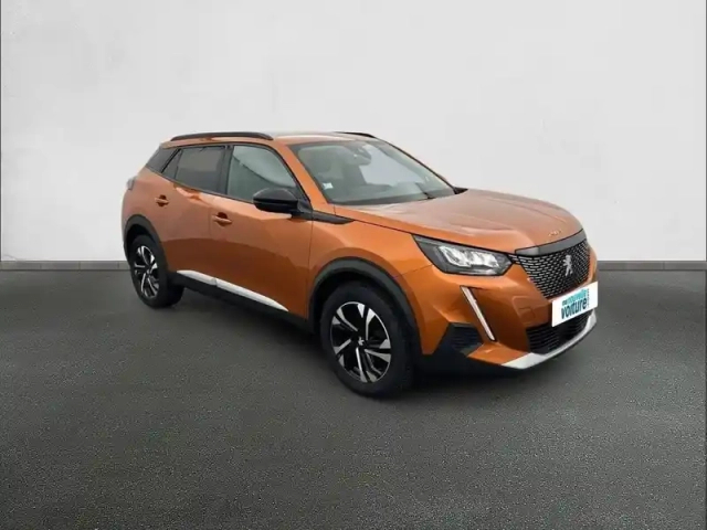 Peugeot 2008 puretech 130 s&amp;s eat8 — photo 3