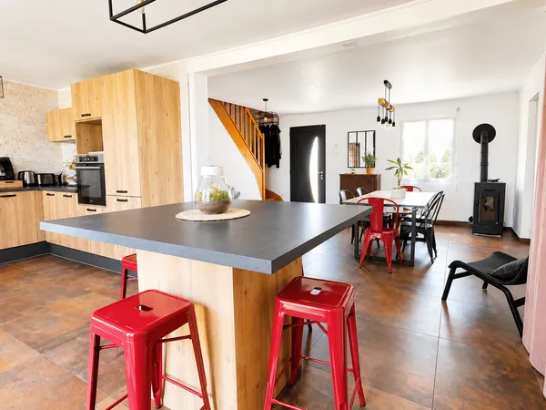 Maison 6 pièces 145 m²