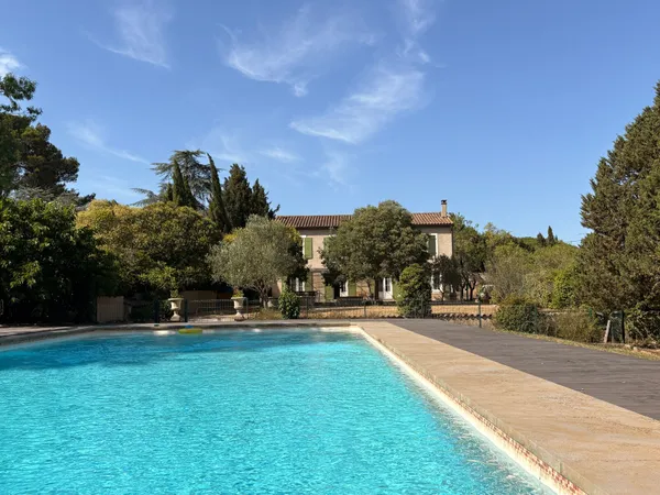 Maison 6 pièces 187 m²