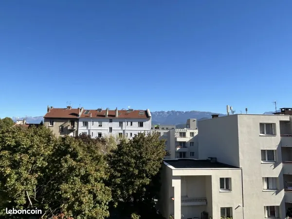Duplex 75 m² Grenoble