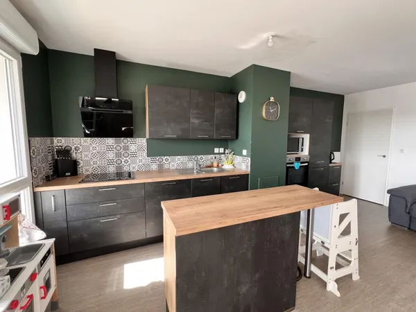 Superbe appartement T4 contemporain de 89m² !!