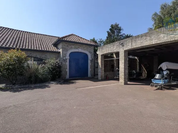 Maison de luxe 5 pièces 149 m²