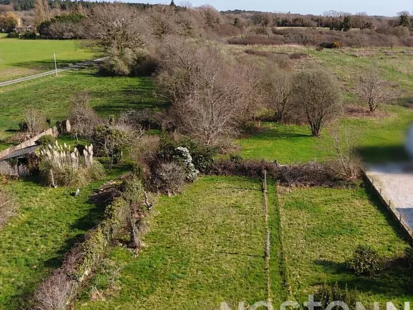Terrain à bâtir dans le bourg de Crac'h