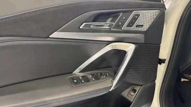 Bmw X2 sdrive 18d 150ch dkg7 — photo 24