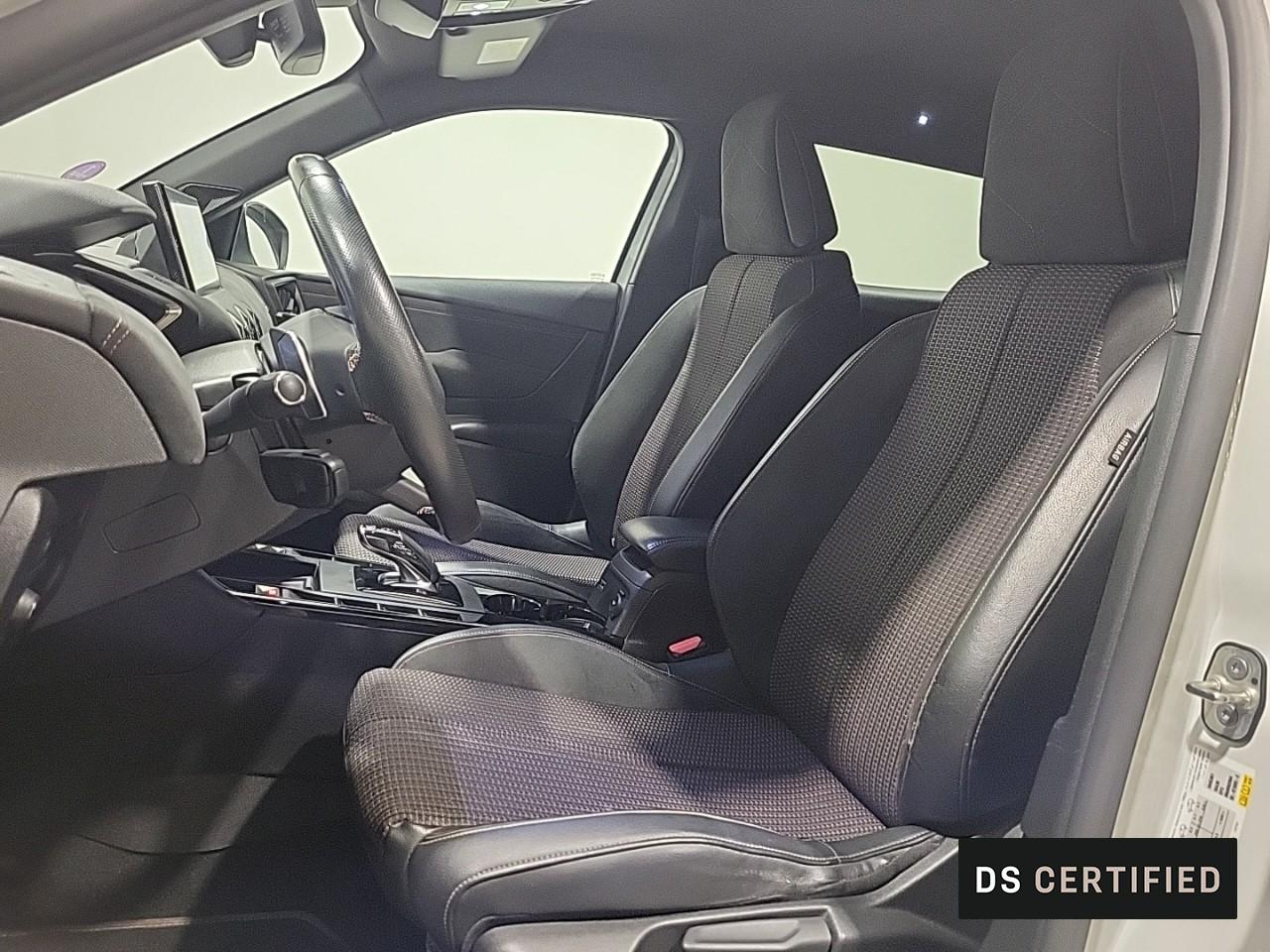 Ds Ds 3 crossback puretech 130 eat8 performance line+ — photo 10
