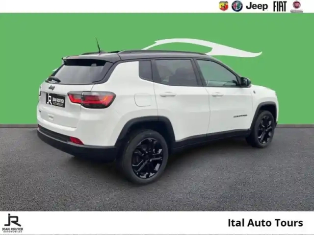 Jeep Compass 1.3 turbo t4 240ch phev 4xe north star at6 eawd — photo 8