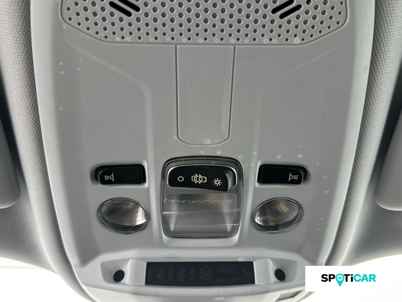 Peugeot 2008 1.2 puretech 100ch s&s active pack — photo 19