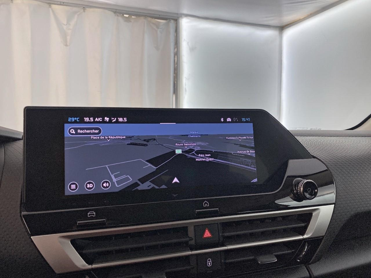 Citroën C4 hybride 136 e-dcs6 plus — photo 14
