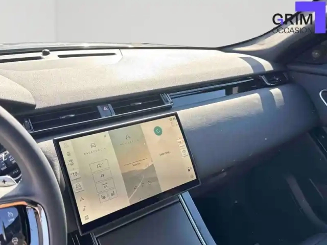 Land Rover Range Rover velar p400e 4wd auto — photo 9