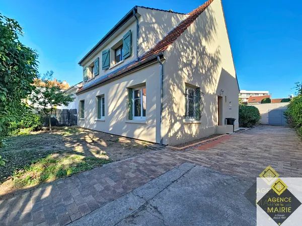 MAISON FAMILIALE - HYPER CENTRE-VILLE