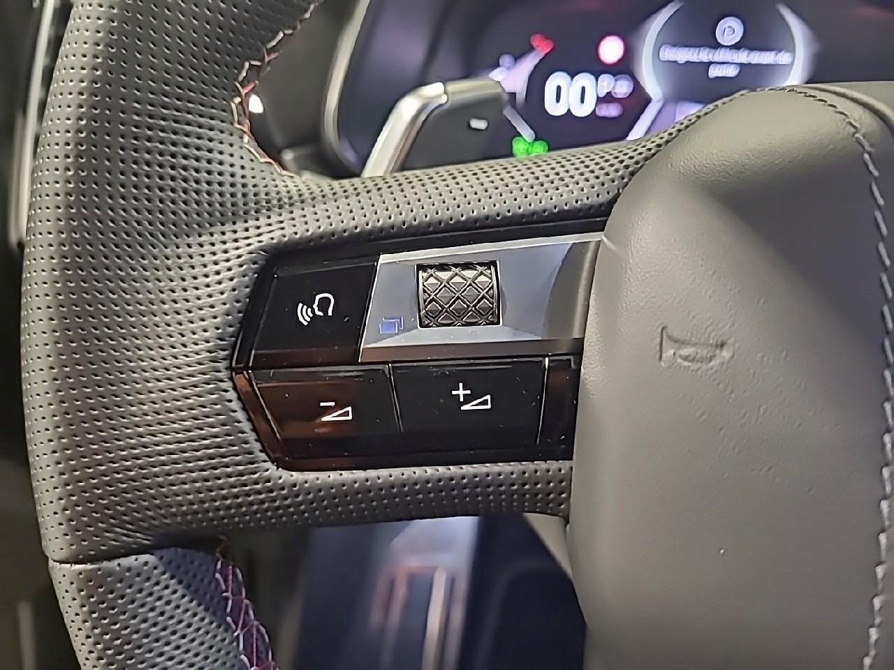 Ds Ds 7 crossback bluehdi 130 eat8 pallas — photo 19