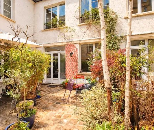 Appartement 6 pièces 148 m²