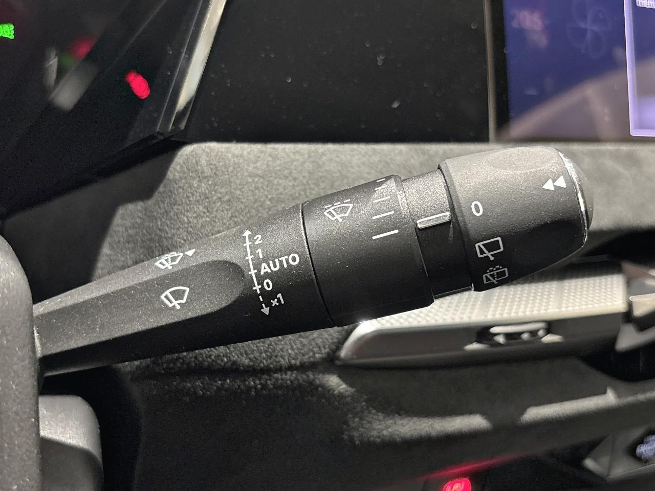 Ds Ds 4 essence 130ch performance line + automatique — photo 19