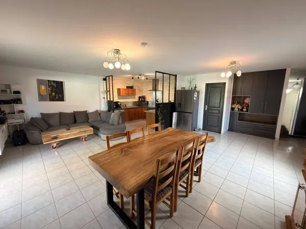 Maison 4 pièces 100 m²
