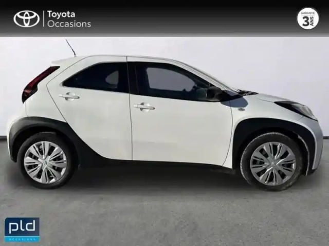 Toyota Aygo X 1.0 vvt-i 72ch dynamic — photo 4