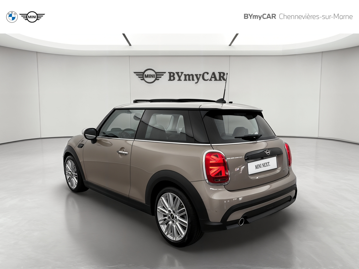 Mini Hatch 3 Portes Cooper 136 ch DKG7 — photo 3