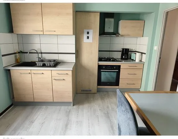 Colmar- Chamant T3 de 76 m2 avec cuisine équipée, grand balcon, garage et cave.LIBRE FIN SEPTEMBRE