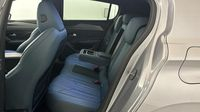 Peugeot 308 PHEV 225ch GT e-EAT8 — photo 13