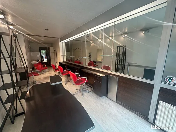 Local commercial 30 m² VILLEFRANCHE SUR SAONE