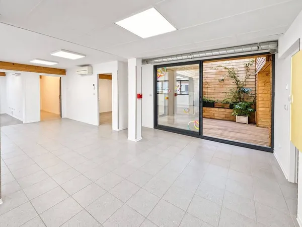 Bureaux 125 m²
