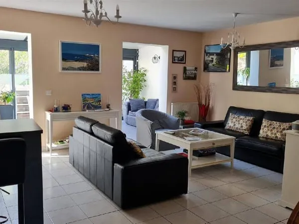 Maison 7 pièces 140 m²