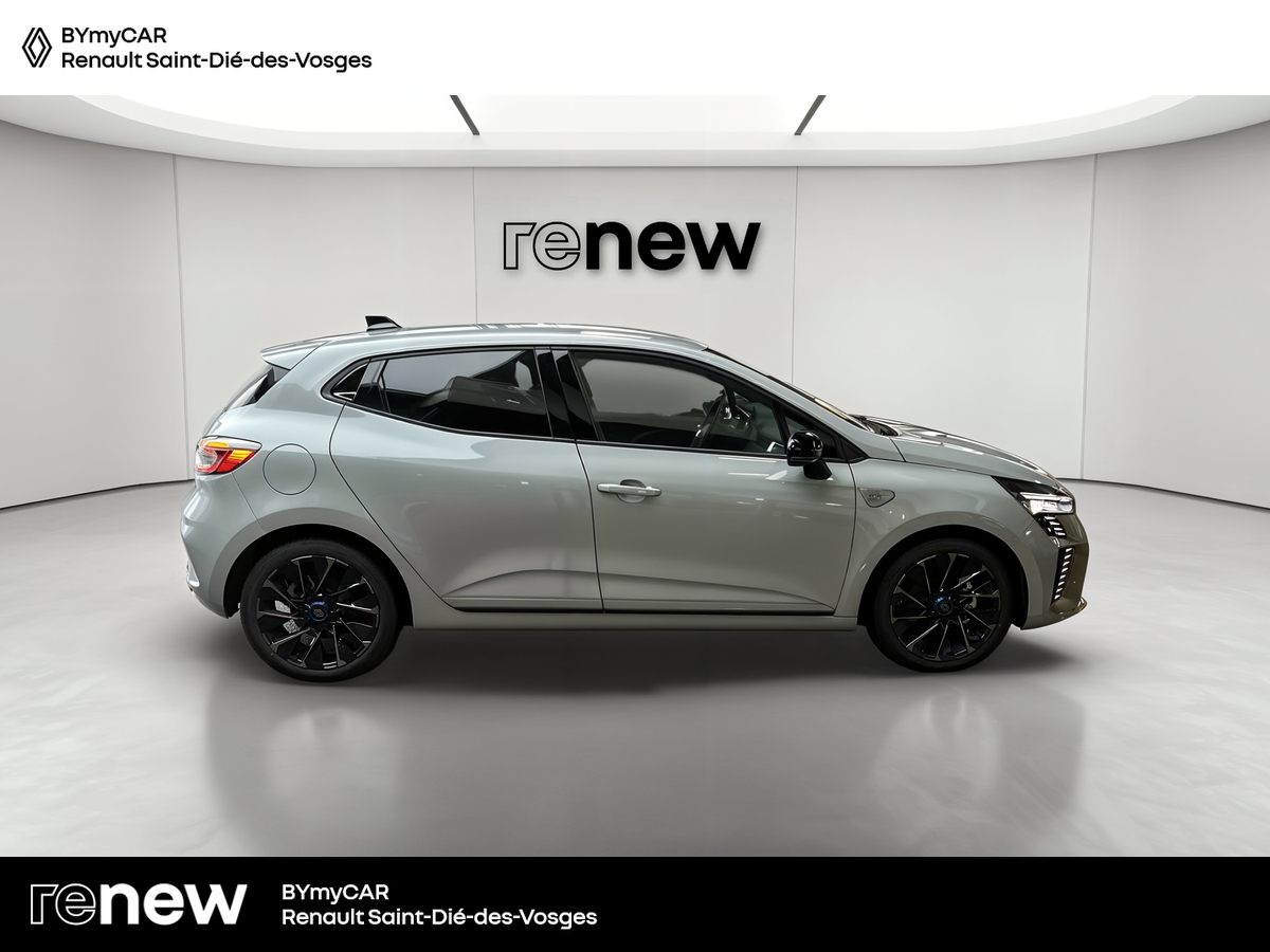 Renault Clio E-Tech full hybrid 145 ch GSR2 — photo 6