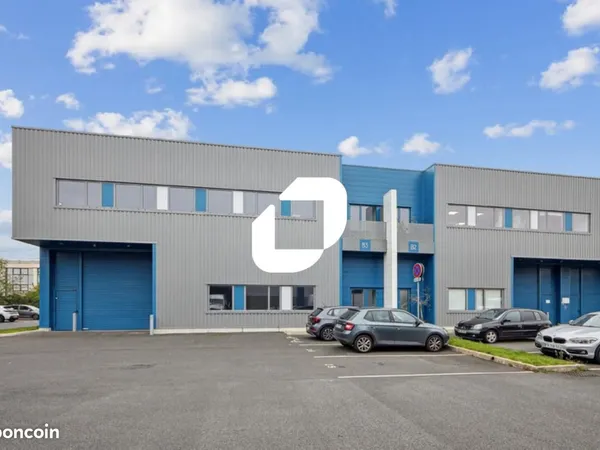 Local d'activité 1 038 m²