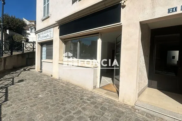 Local commercial 1 pièce 25 m²