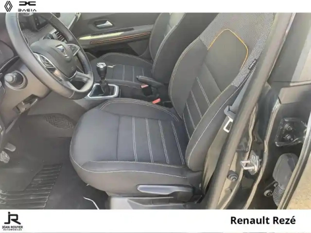 Dacia Sandero 1.0 tce 90ch stepway confort -22 — photo 3