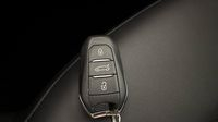 Peugeot 5008 Hybrid 145ch GT e-DCS6 — photo 16