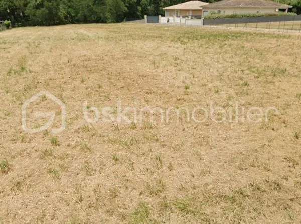 Terrain 3458 m²