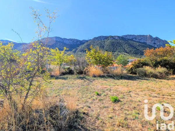Terrain 422 m²