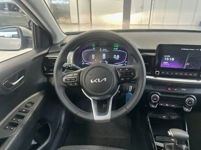 Kia Stonic 1.0 t-gdi 100 ch dct7 — photo 36