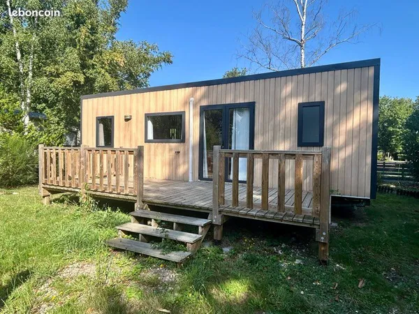 Mobilhome dans un domaine privé