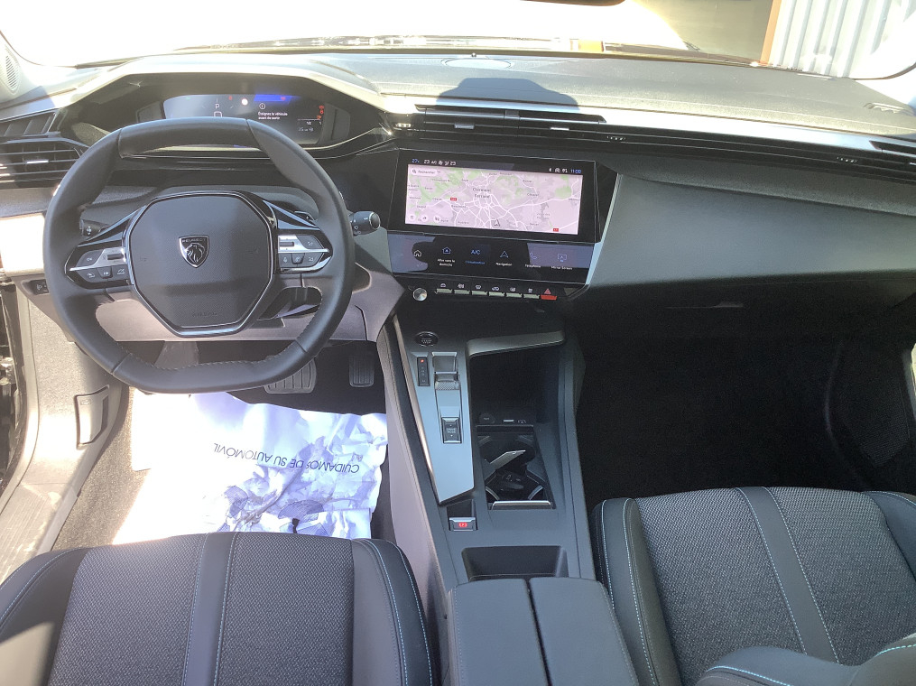Peugeot 308 — photo 11