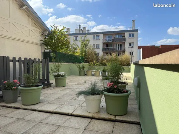 Maison 80m2 grande terrasse