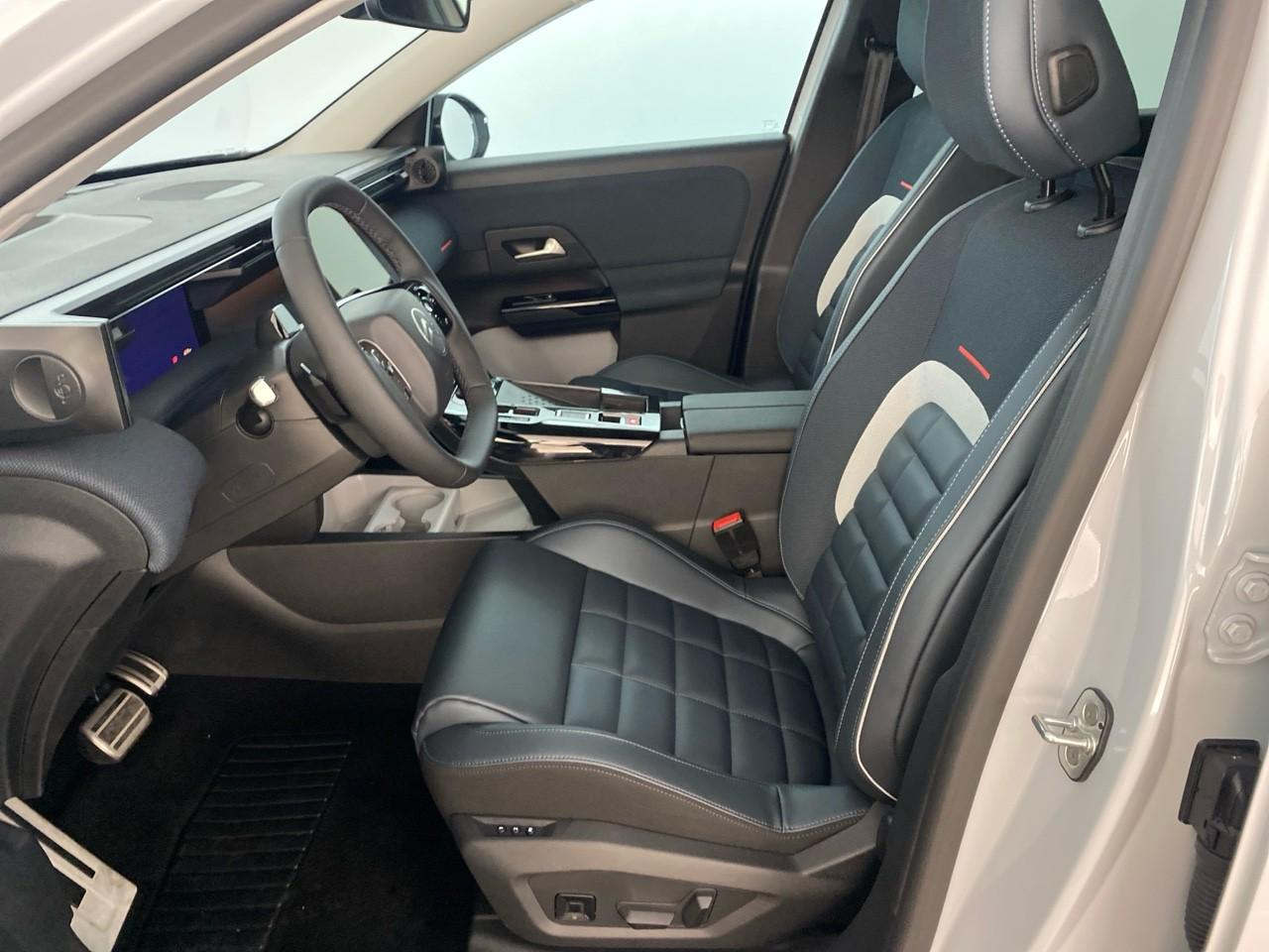 Citroën C5 Aircross hybride 145 ch e-dcs6 max — photo 9