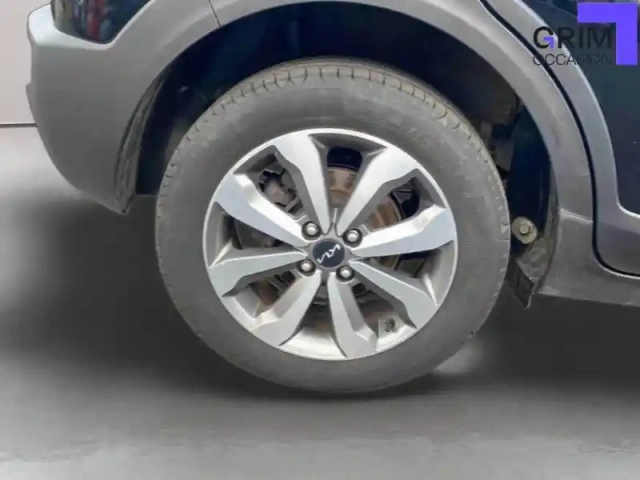 Kia Stonic 1.0 t-gdi 100 ch bvm6 — photo 42