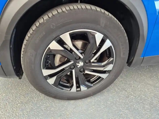 Peugeot 2008 puretech 130 s&amp;s bvm6 — photo 26