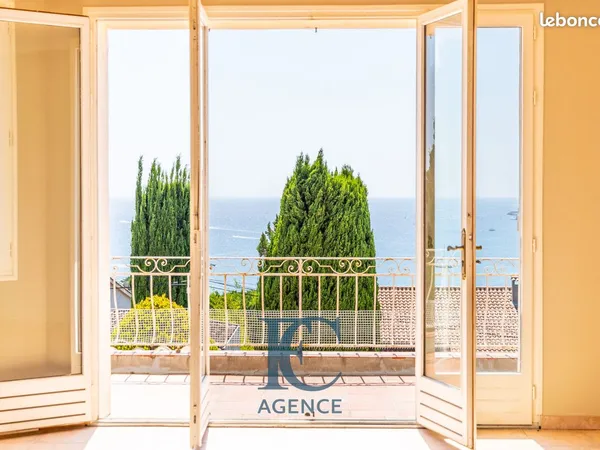 Maison 7 pièces 249 m²