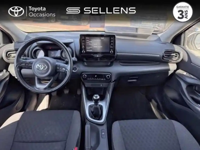 Toyota Yaris 70 vvt-i design 5p my22 — photo 8