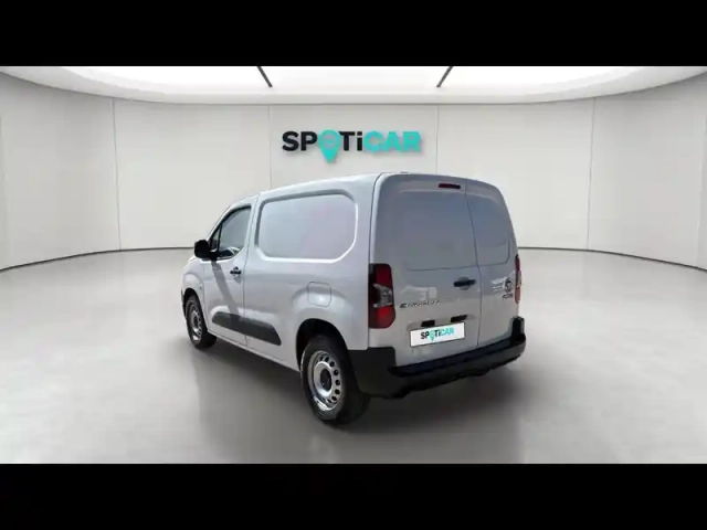 Fiat Doblo fg m 800kg electrique 136ch batterie 50 kwh cabine moduwork 3 places pro lounge connect — photo 3