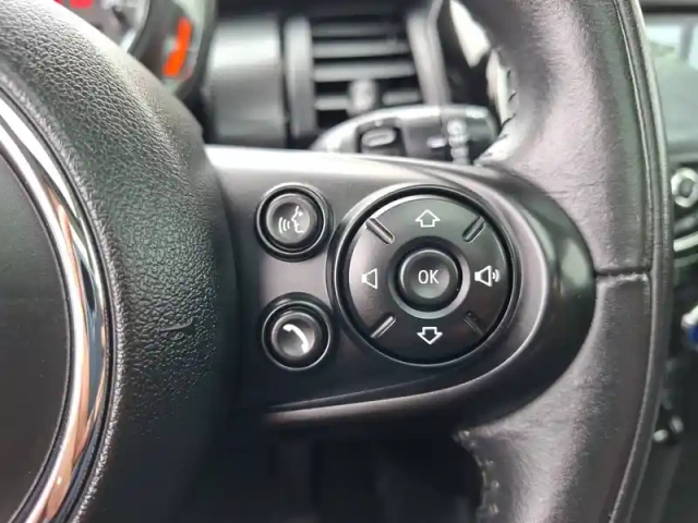 Mini Mini hatch 5 portes cooper 136 ch bva7 — photo 86