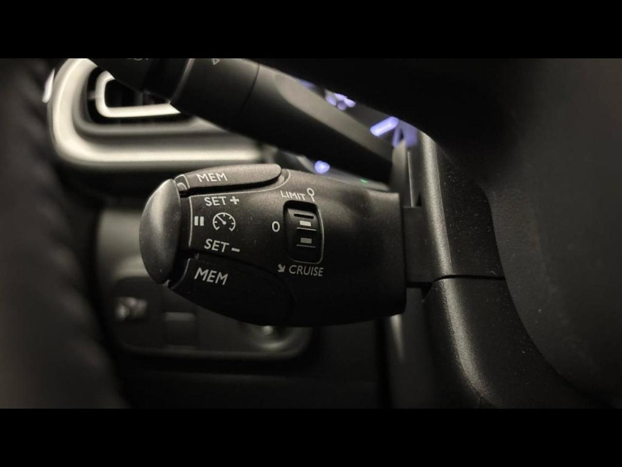 Citroën C3 1.2 puretech 83ch s&s shine — photo 25