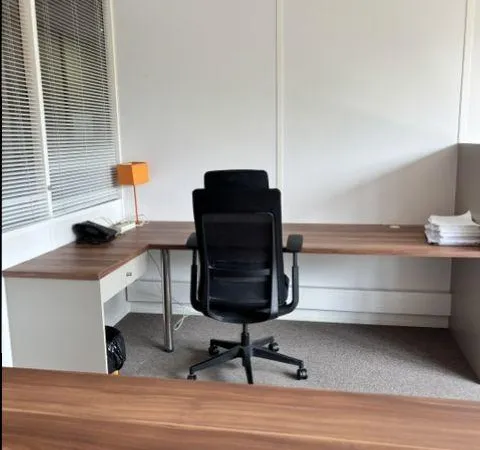 Local professionnel 135 m²