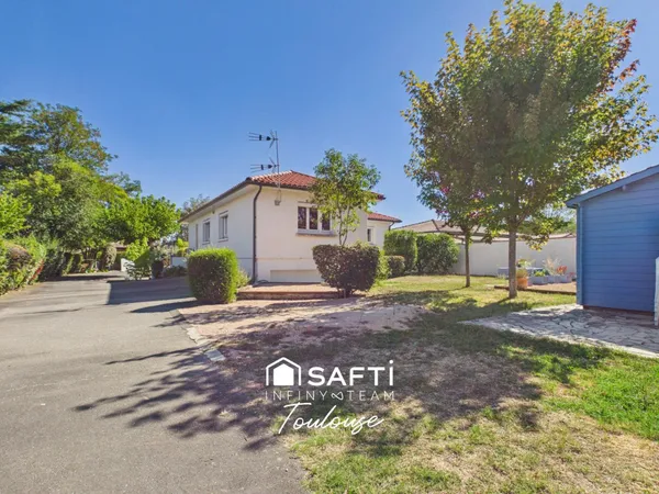 CALME BEAUX VOLUMES ET PARCELLE DE 1200 M²
