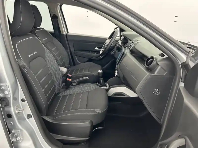Dacia Duster eco-g 100 4x2 — photo 23