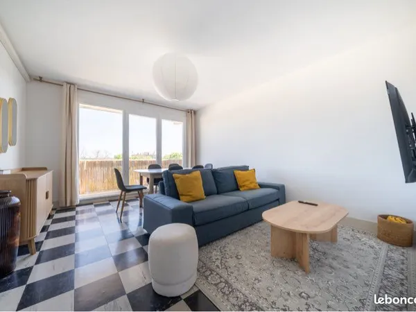 Chambre en colocation féminine
