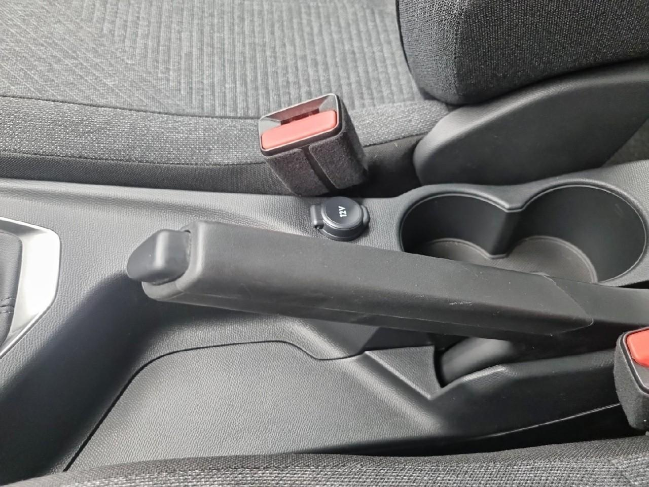Peugeot 208 100 s&s bvm6 style — photo 18