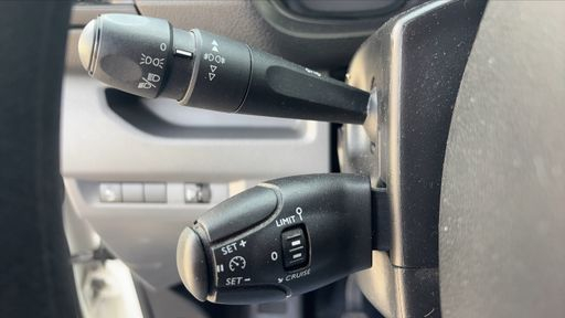 Citroen SpaceTourer 1.5 BlueHDi 100 - Feel – 2018 – 62977 km – Diesel – Boîte Manuelle — photo 15